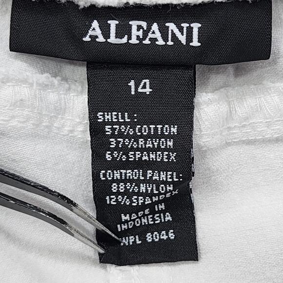 Alfani Pants Womens 14 White Stretch Cotton Mid Rise Capri Double Button Casual - Picture 5 of 11